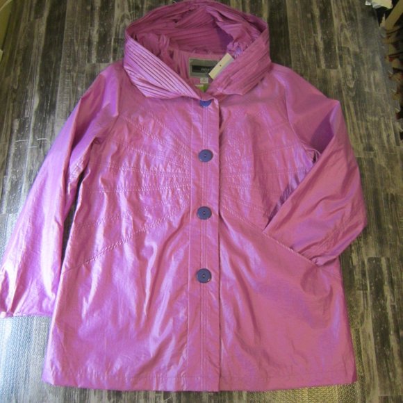 NWT Pleated Hood Water/Wind Resistant Jacket - Picture 1 of 8
